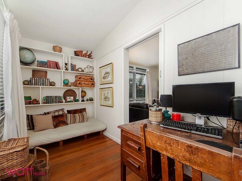 4 Floramy Street, Boondall QLD 4034