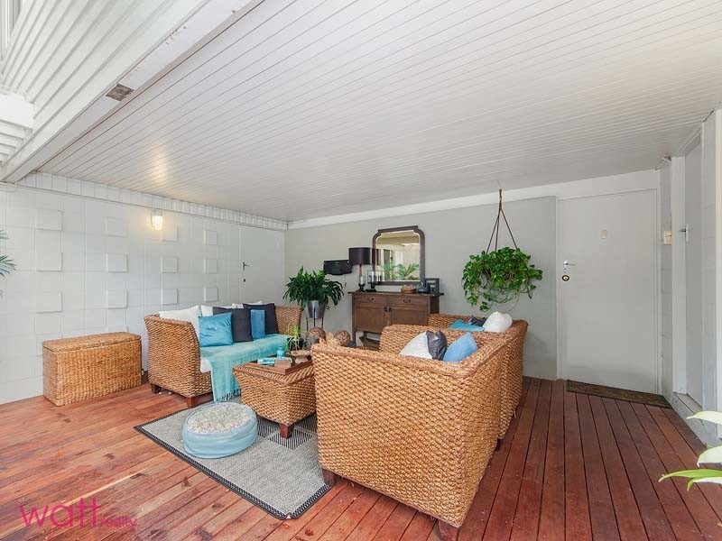 4 Floramy Street, Boondall QLD 4034