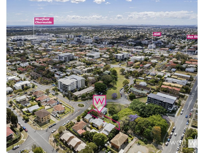 4 Rainey Street, Chermside QLD 4032