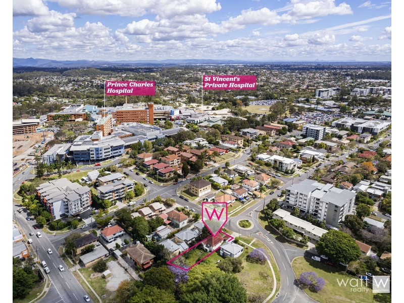 4 Rainey Street, Chermside QLD 4032