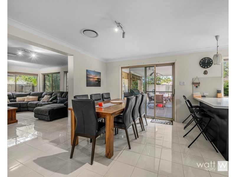 19 Ladbroke Close, Carseldine QLD 4034