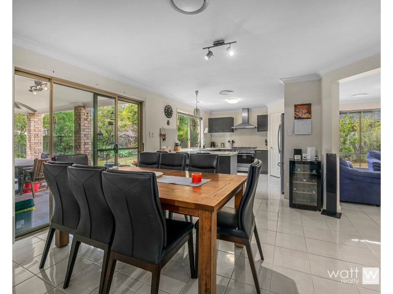 19 Ladbroke Close, Carseldine QLD 4034