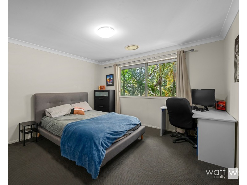 19 Ladbroke Close, Carseldine QLD 4034