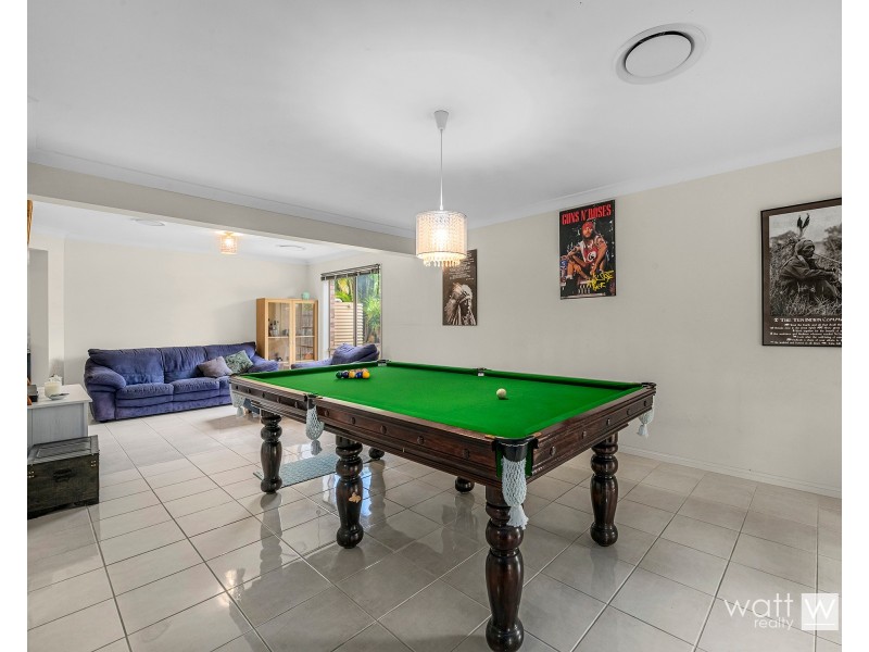 19 Ladbroke Close, Carseldine QLD 4034