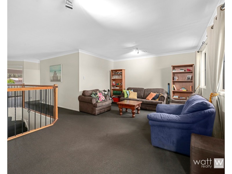 19 Ladbroke Close, Carseldine QLD 4034