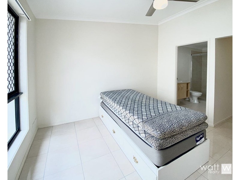 494 Roghan Road, Fitzgibbon QLD 4018