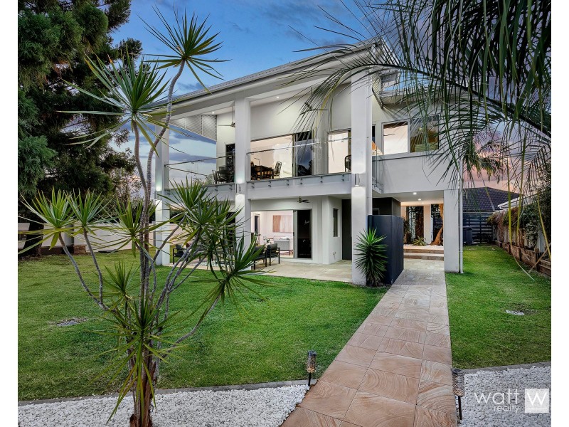 2 Dannenberg Street, Carseldine QLD 4034