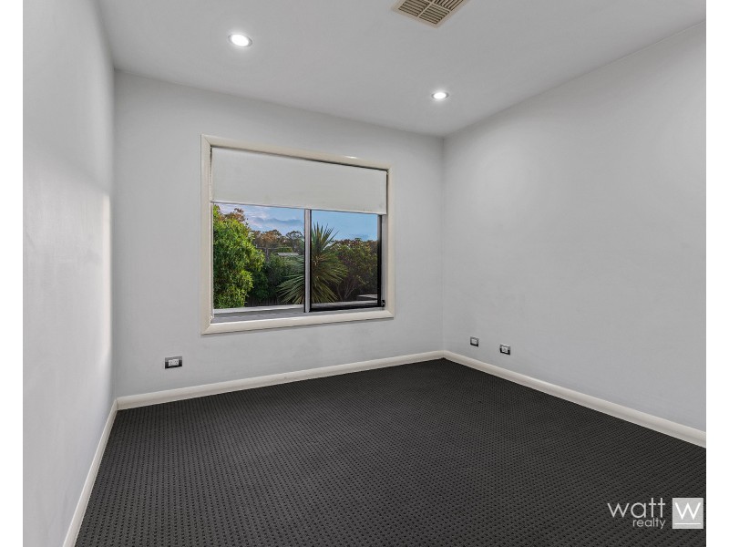 2 Dannenberg Street, Carseldine QLD 4034
