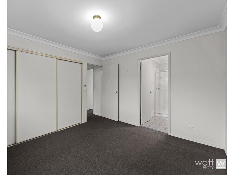 2/6 Western Avenue, Chermside QLD 4032