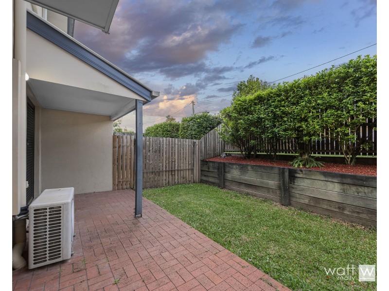2/6 Western Avenue, Chermside QLD 4032
