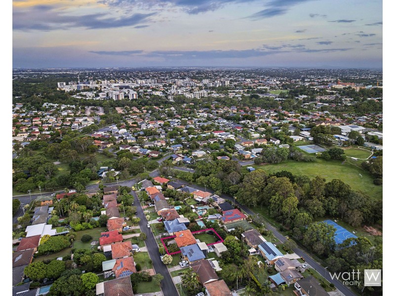 14 Kanofski Street, Chermside West QLD 4032