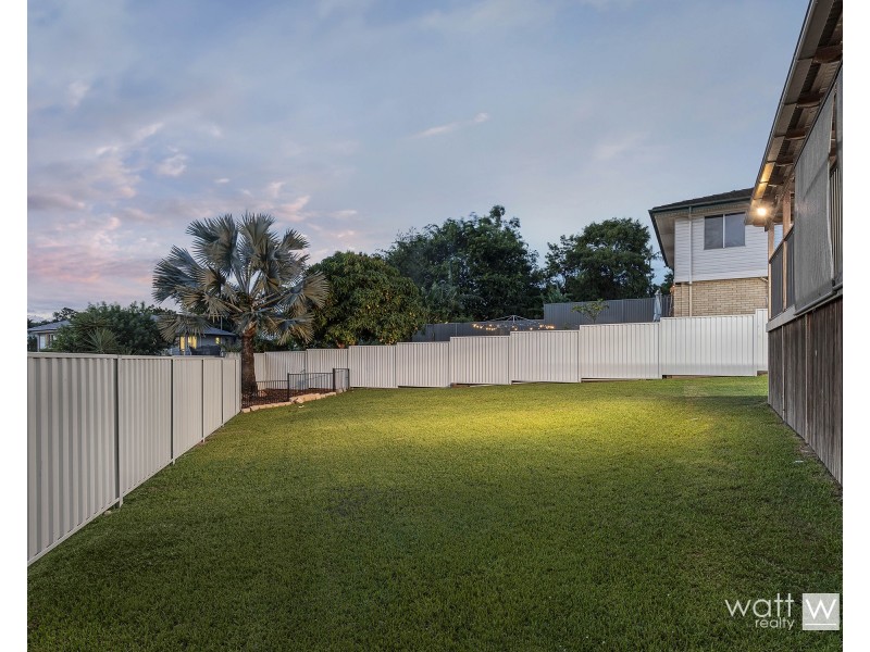 60 Maundrell Terrace, Chermside West QLD 4032