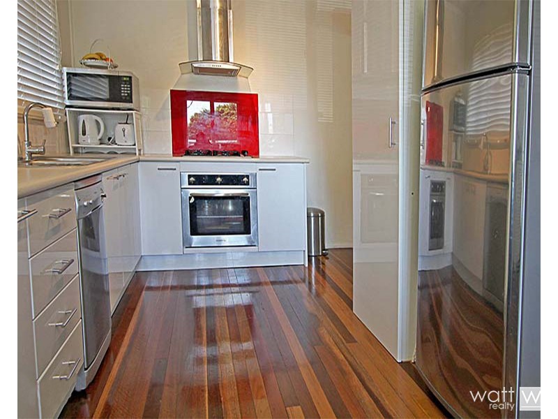 16 Railway Street, Nudgee QLD 4014