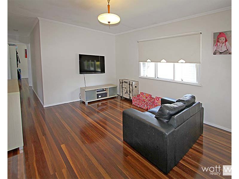 16 Railway Street, Nudgee QLD 4014