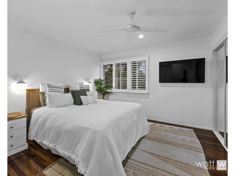 60 Chingford Street, Chermside West QLD 4032