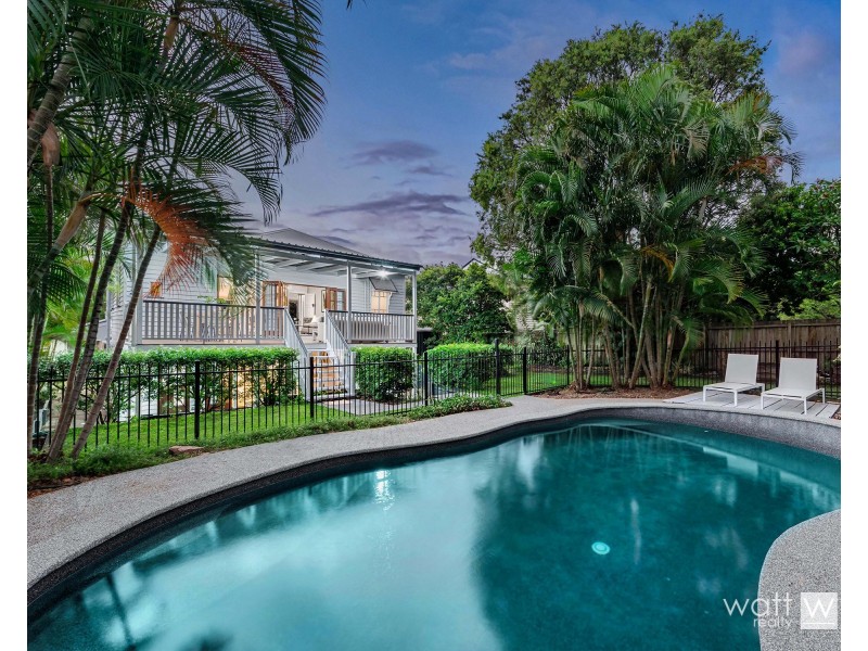 15 Cremorne Road, Kedron QLD 4031