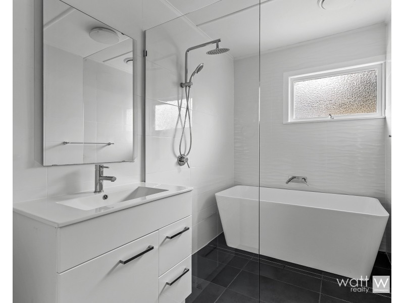 38 Hedge Street, Strathpine QLD 4500