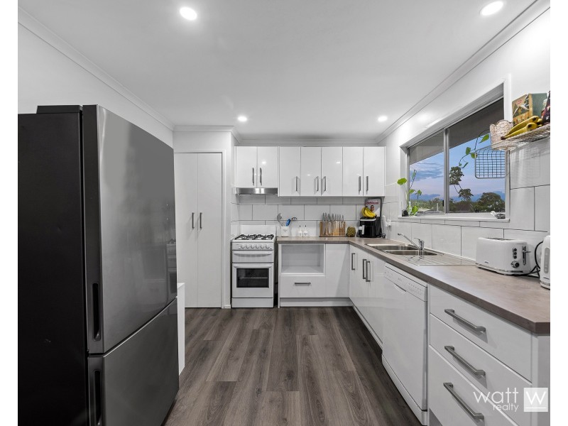 82 Ballynde Street, Bracken Ridge QLD 4017