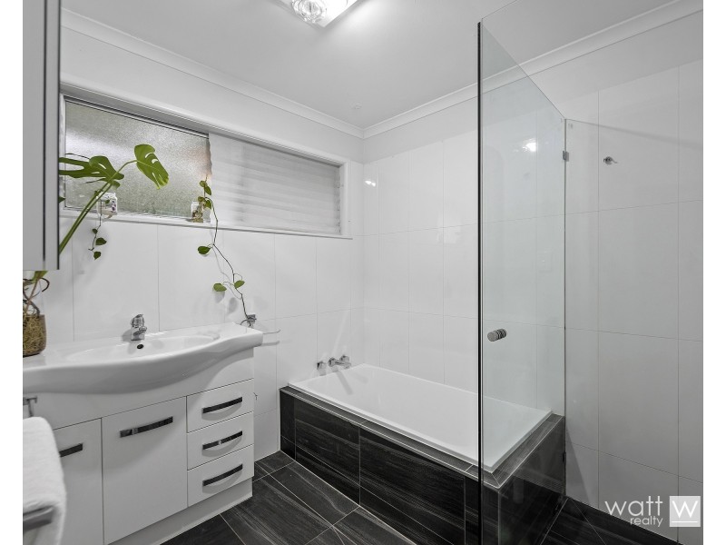 82 Ballynde Street, Bracken Ridge QLD 4017