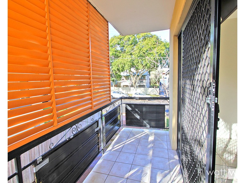 1/54 Winchester Street, Hamilton QLD 4007