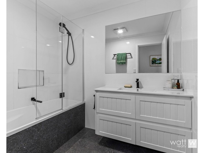 36 Greensill Road, Albany Creek QLD 4035