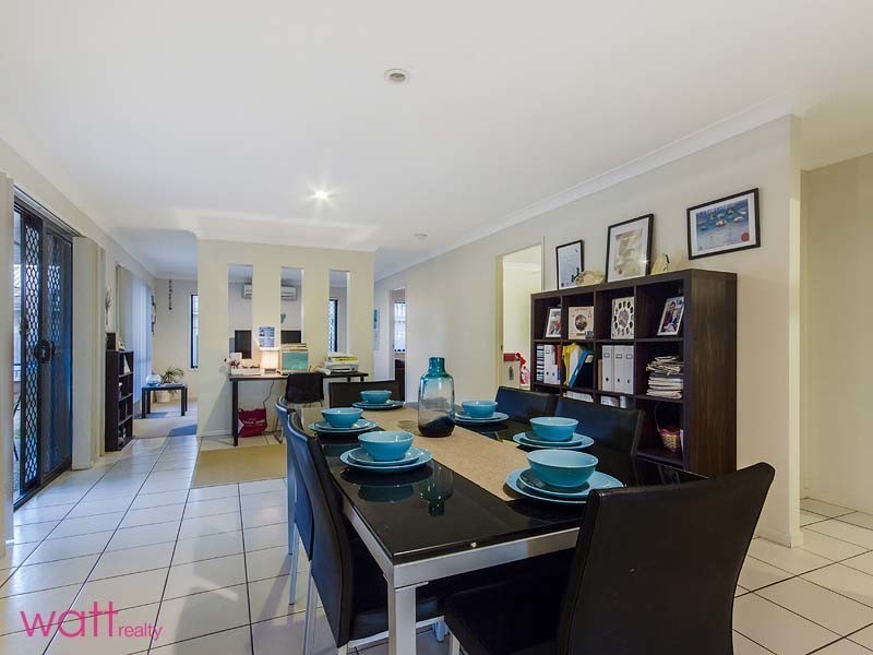 15 Middle Barten Court, Bray Park QLD 4500