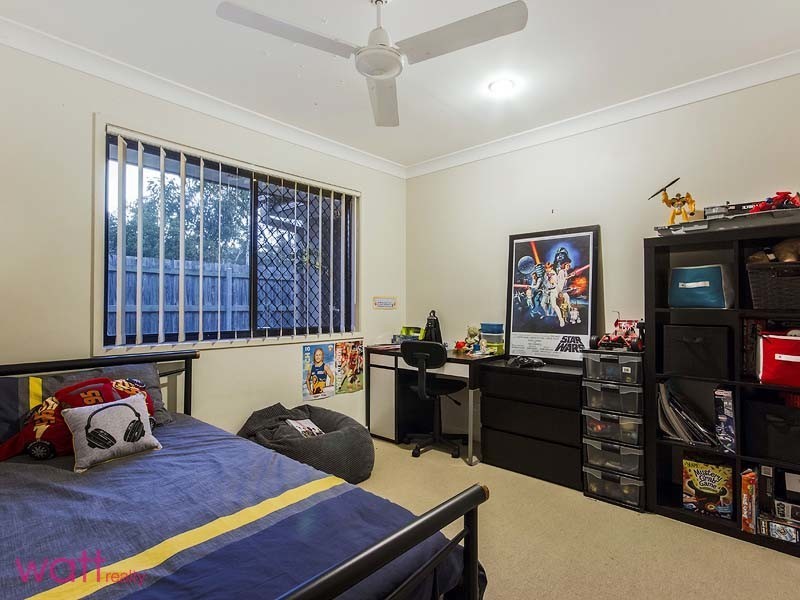 15 Middle Barten Court, Bray Park QLD 4500