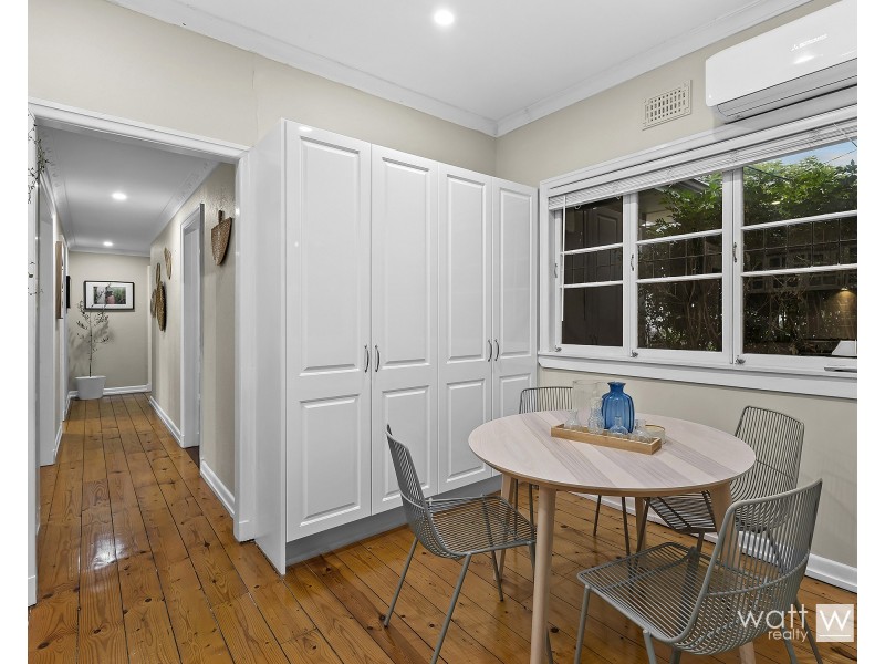 1 Roderick Street, Wavell Heights QLD 4012