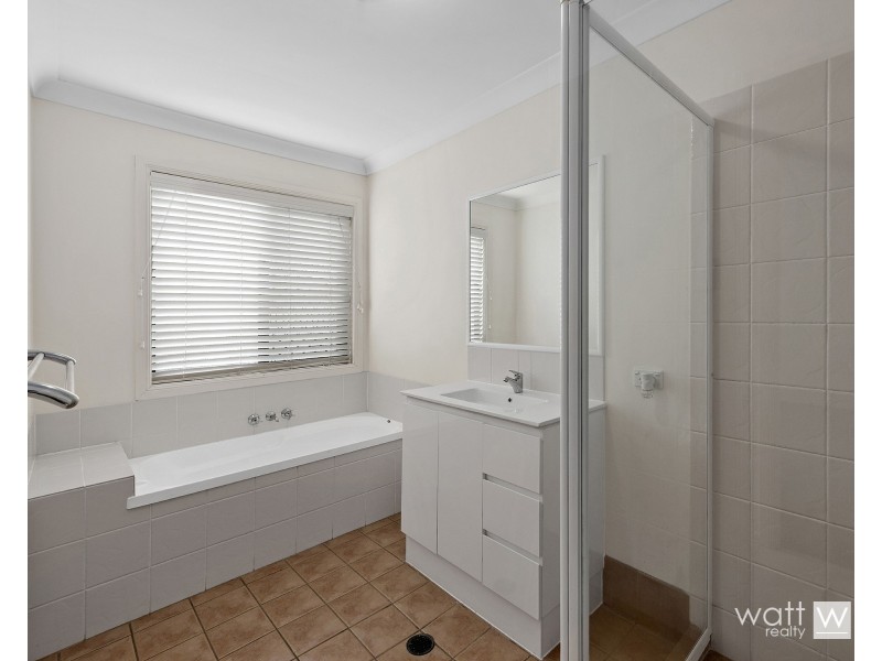 4 Eider Court, Taigum QLD 4018