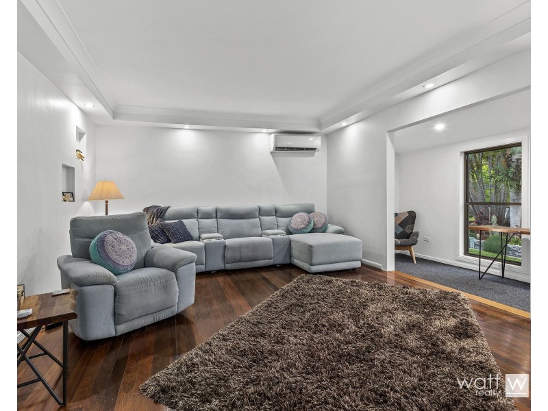 15 Kaiyar Street, Chermside West QLD 4032