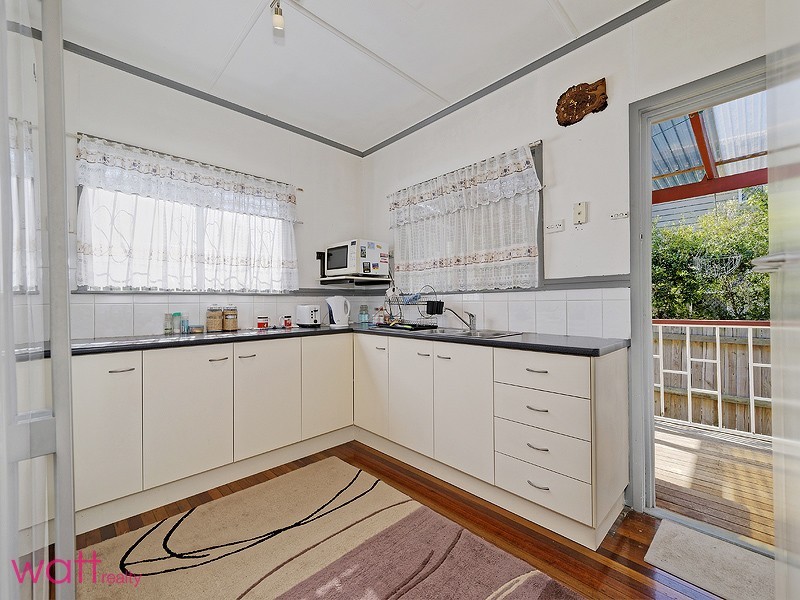 9 Rodway Street, Zillmere QLD 4034