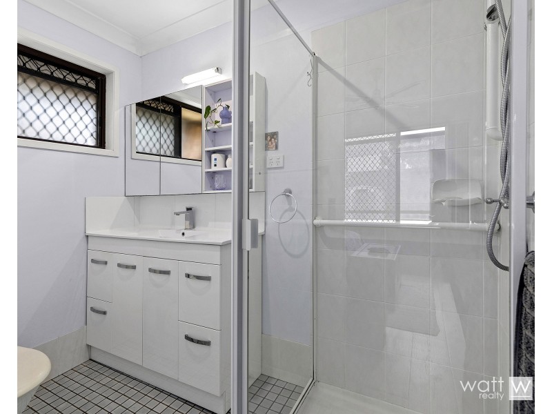 35 Balcara Avenue, Carseldine QLD 4034