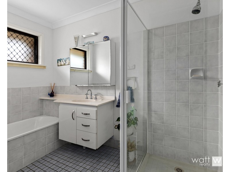 35 Balcara Avenue, Carseldine QLD 4034