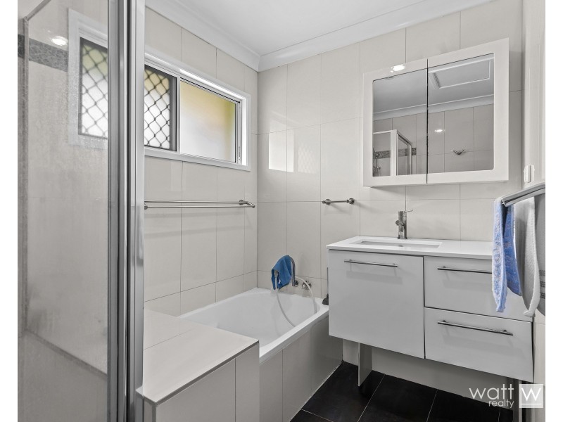 12 Safari Street, Chermside West QLD 4032