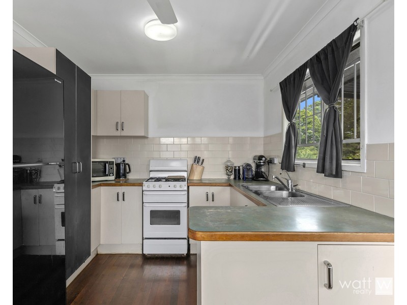 147 Bells Pocket Road, Strathpine QLD 4500