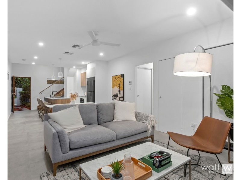 20 Erskine Avenue, Kedron QLD 4031