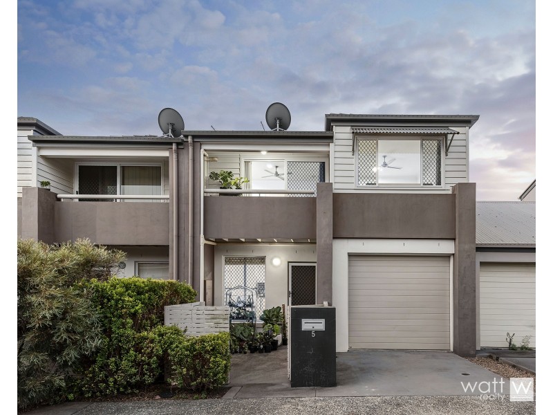 5 Desiree Lane, Warner QLD 4500