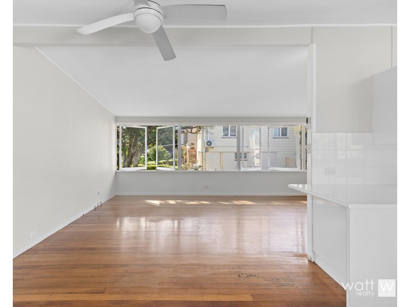 17 Kinnerton Street, Chermside West QLD 4032