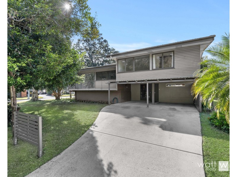 17 Kinnerton Street, Chermside West QLD 4032