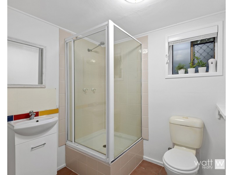 32 Tarnook Drive, Ferny Hills QLD 4055