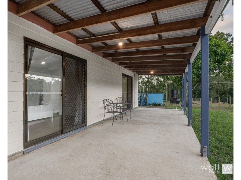 37 Smiths Road North, Kurwongbah QLD 4503