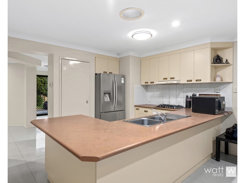 14 Bearke Place, Bracken Ridge QLD 4017