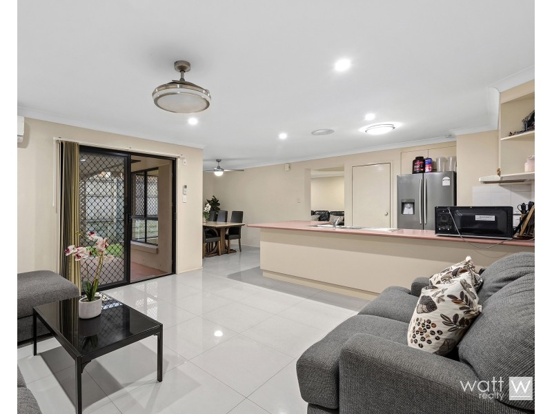 14 Bearke Place, Bracken Ridge QLD 4017