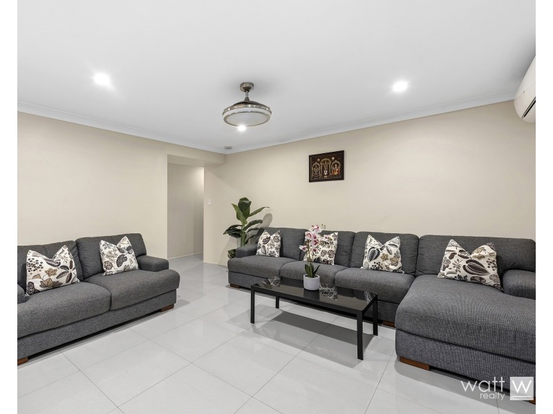 14 Bearke Place, Bracken Ridge QLD 4017