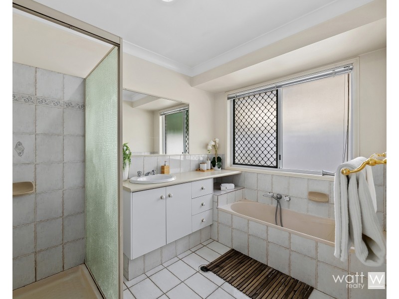 84 The Boulevard, Albany Creek QLD 4035