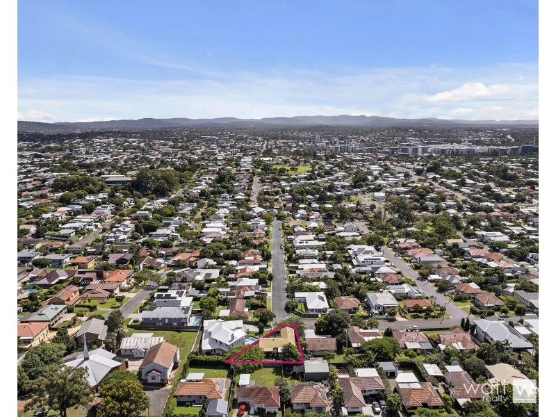 3 Macedon Street, Wavell Heights QLD 4012