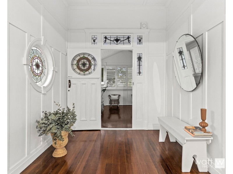 2 Quandeine Street, Stafford QLD 4053