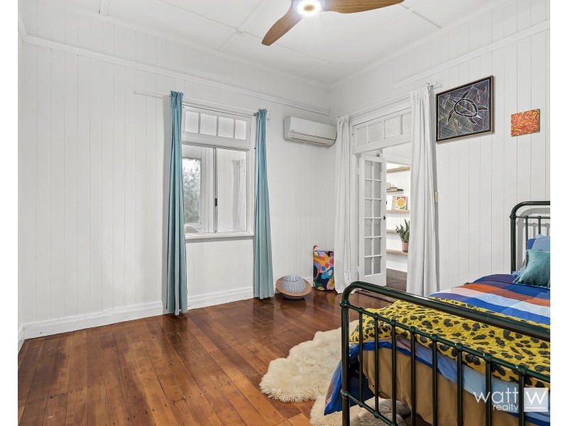 2 Quandeine Street, Stafford QLD 4053