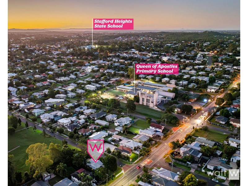 2 Quandeine Street, Stafford QLD 4053