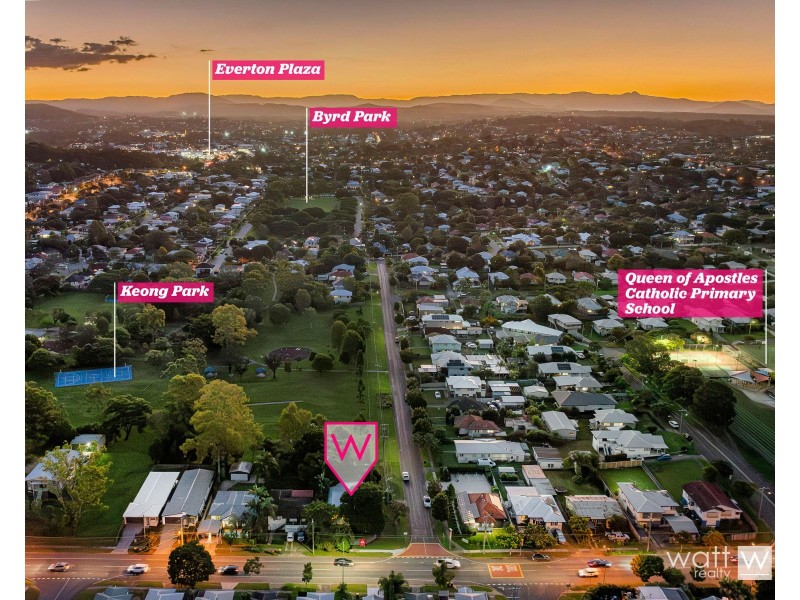 2 Quandeine Street, Stafford QLD 4053